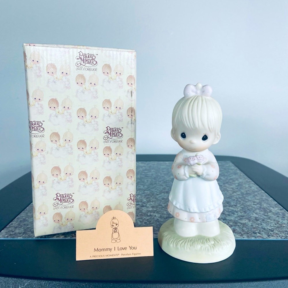 Mommy I Love You Precious Moments- NIB